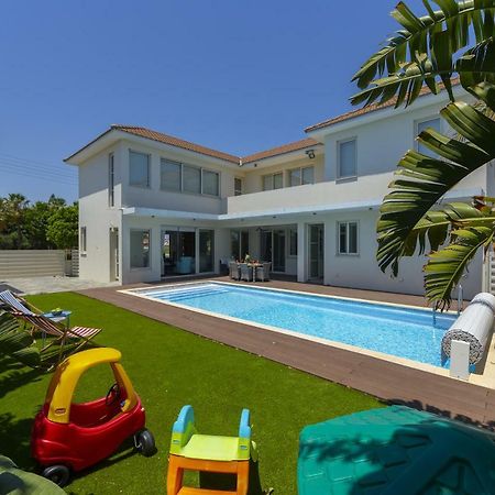 Larnaca Villa Marisol Kiti ภายนอก รูปภาพ