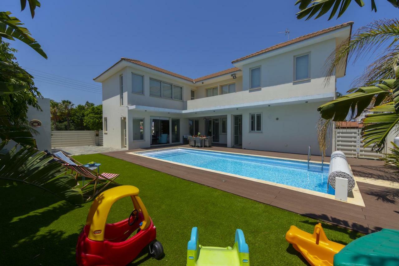 Larnaca Villa Marisol Kiti ภายนอก รูปภาพ